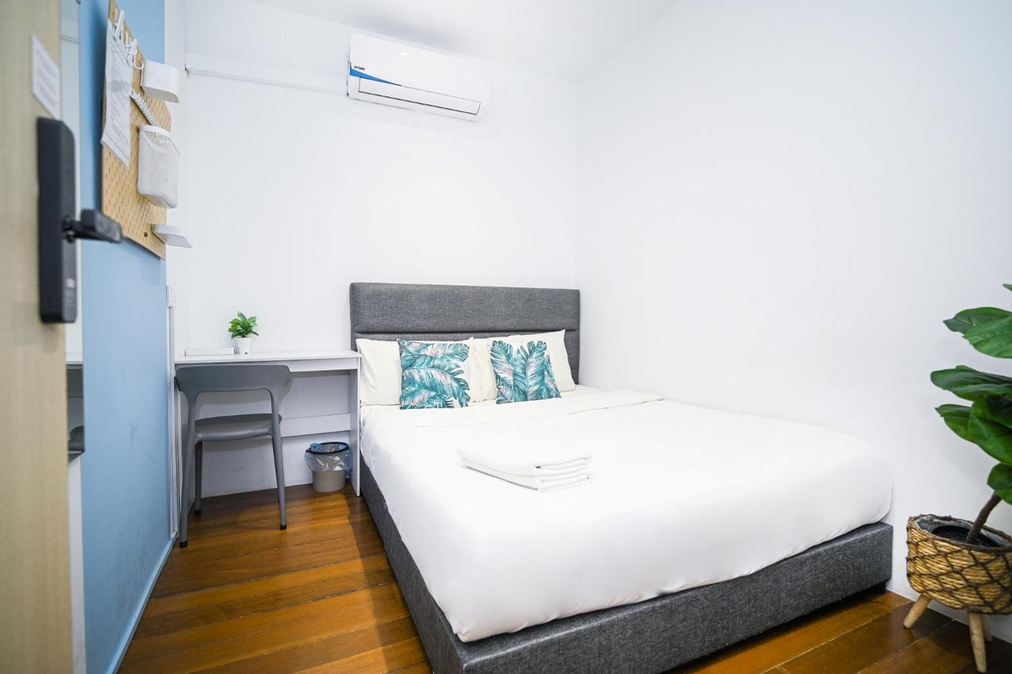 Swing & Pillows @ Beach Street George Town Exterior foto
